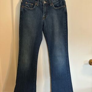 Lucky Brand EUC flare jeans